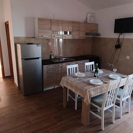 Holiday home Kuca Za Odmor Stipe *