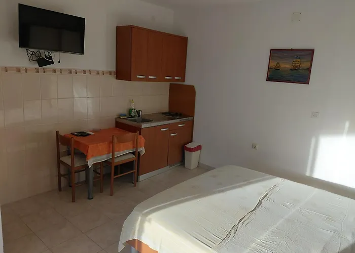 Holiday home Kuca Za Odmor Stipe Pag Town